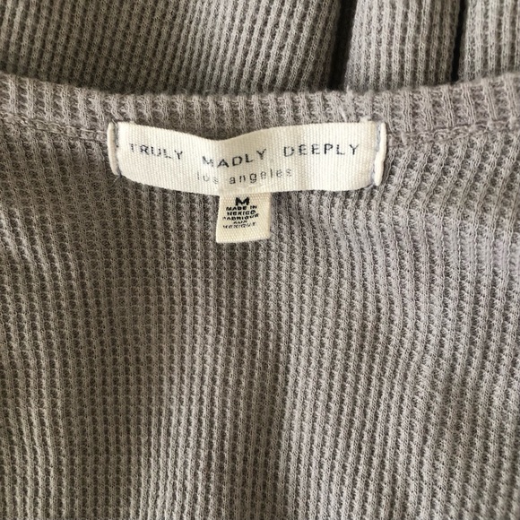 Urban Outfitters Truly Madly Deeply Long Sleeve Scoop Neck Gray M - Picture 5 of 5